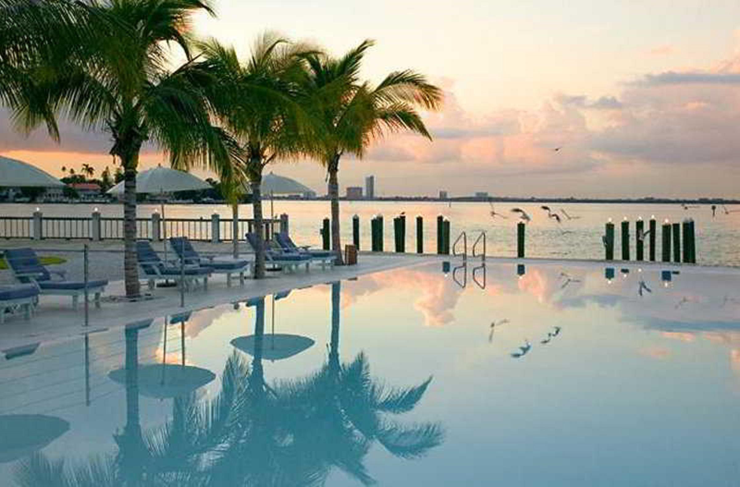 מלון מיאמי ביץ' The Standard Miami מראה חיצוני תמונה